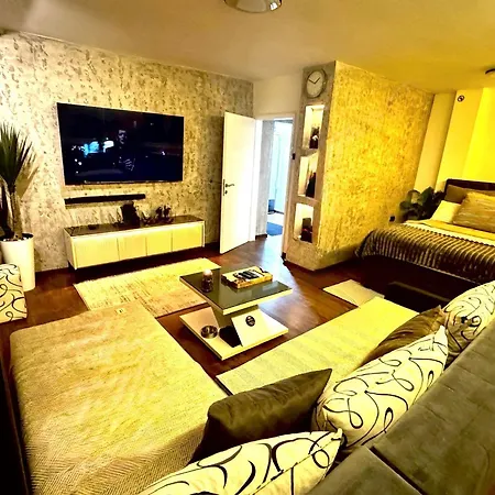 Apartment Centar - Parking Nis